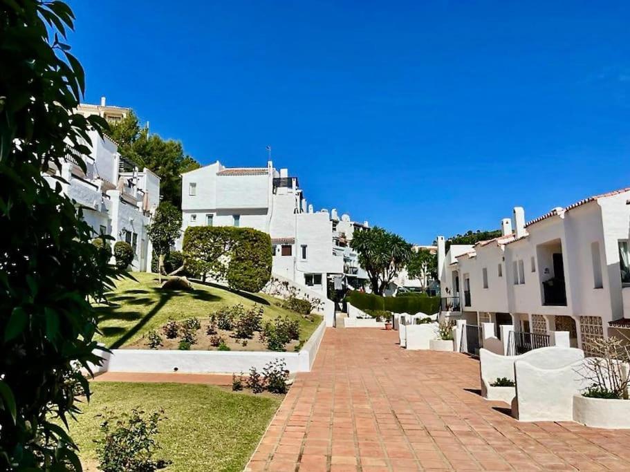 Hermosa Casita De Pueblo Con Piscina En Benahavis Benahavís Exterior foto